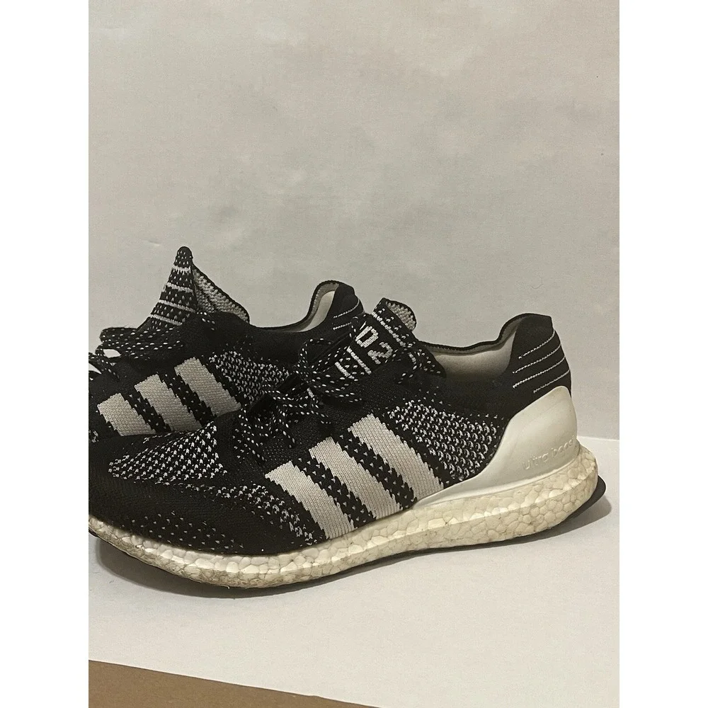 Adidas Ultra Boost DNA 2020 Primeknit Men's Size 8.5‎ Running Shoes Black White